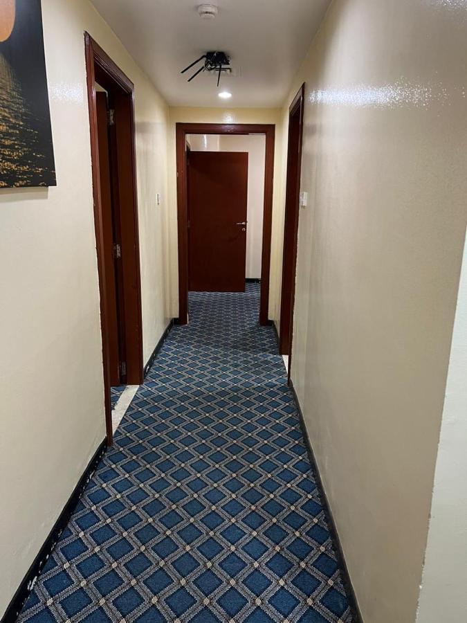 Al Zahabiya Hotel Apartments Dubai Bagian luar foto