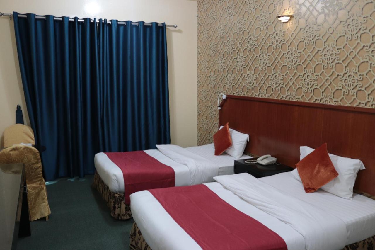 Al Zahabiya Hotel Apartments Dubai Bagian luar foto