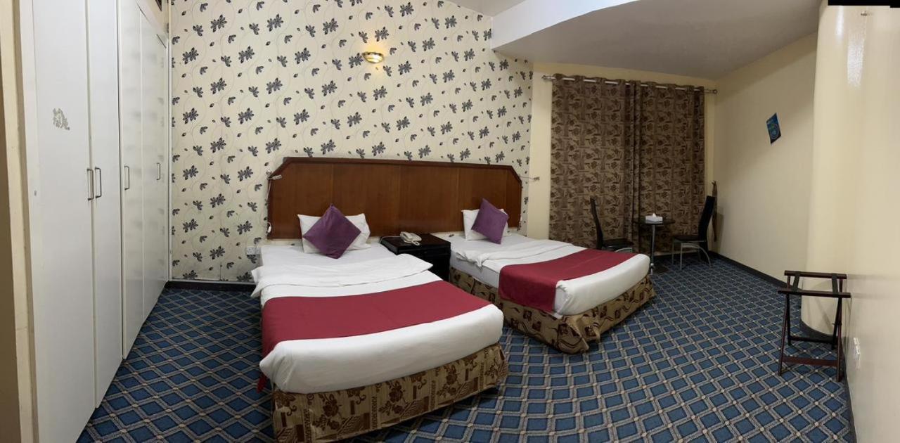 Al Zahabiya Hotel Apartments Dubai Bagian luar foto