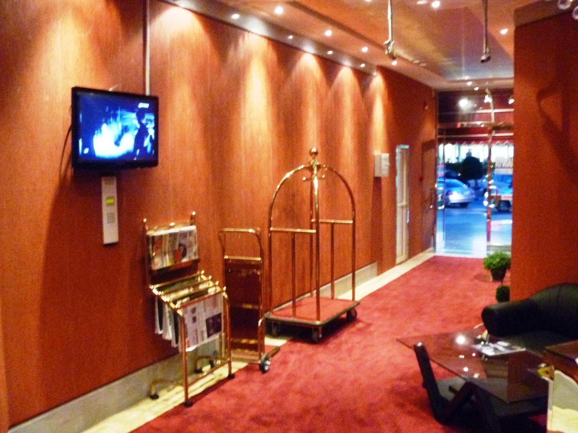 Al Zahabiya Hotel Apartments Dubai Bagian luar foto