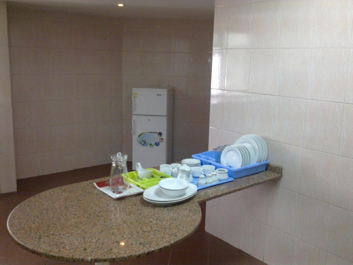 Al Zahabiya Hotel Apartments Dubai Bagian luar foto